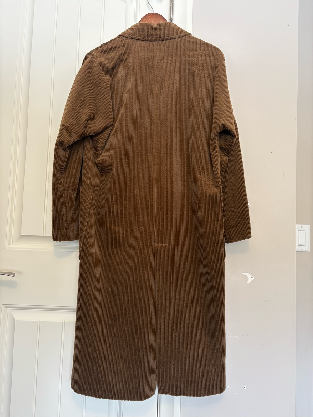 Zara Long Oversized Brown Corduroy Double-Breasted Coat - Picture 2 of 3
